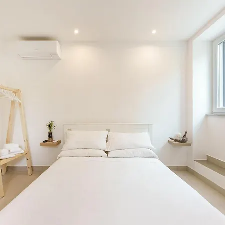 Il Poeta Nella Vigna Bed & Breakfast